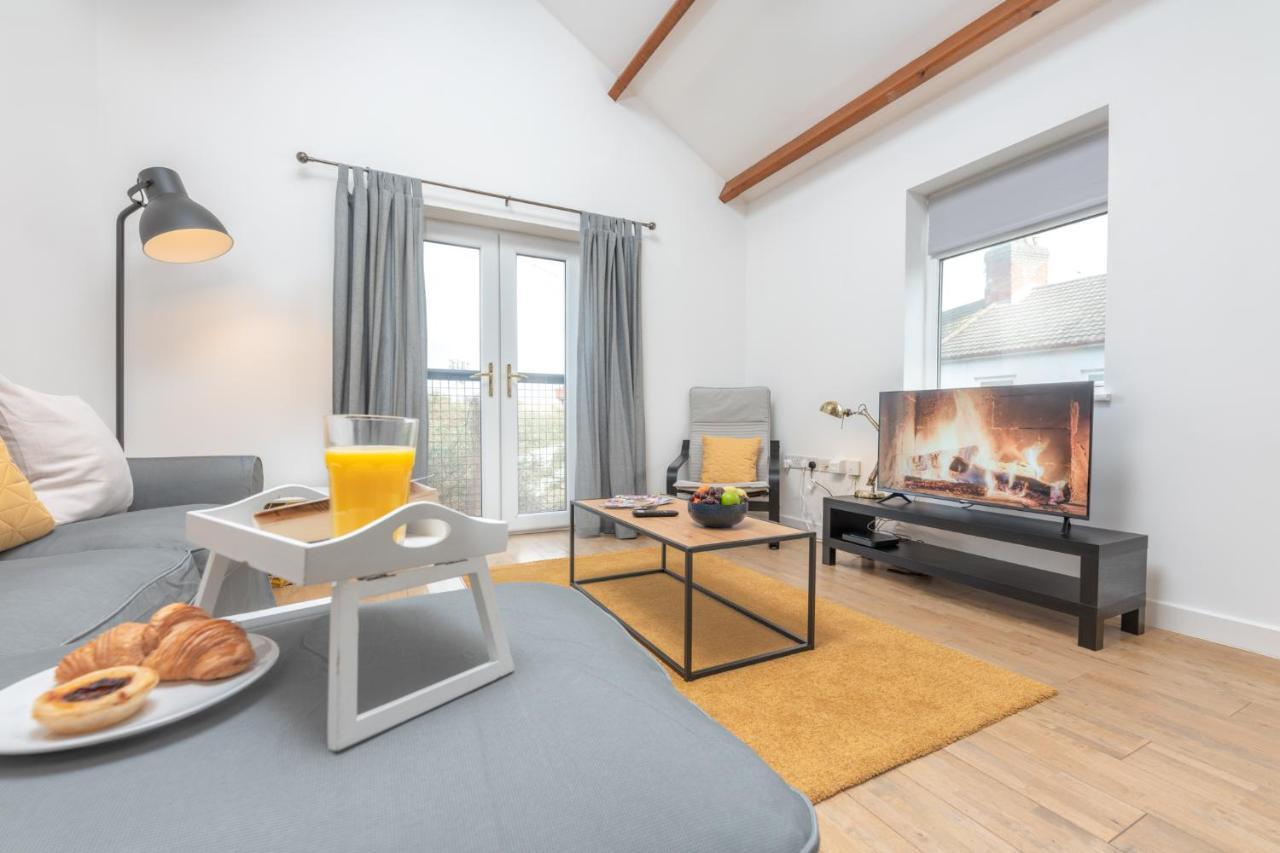 Stayright- 2 Bedroom House, Centrally Located & Close Walk To City Centre Cardiff Ngoại thất bức ảnh