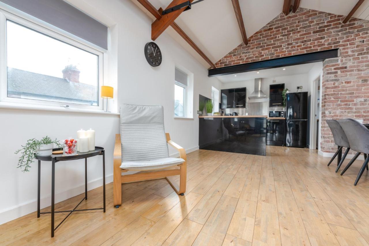 Stayright- 2 Bedroom House, Centrally Located & Close Walk To City Centre Cardiff Ngoại thất bức ảnh
