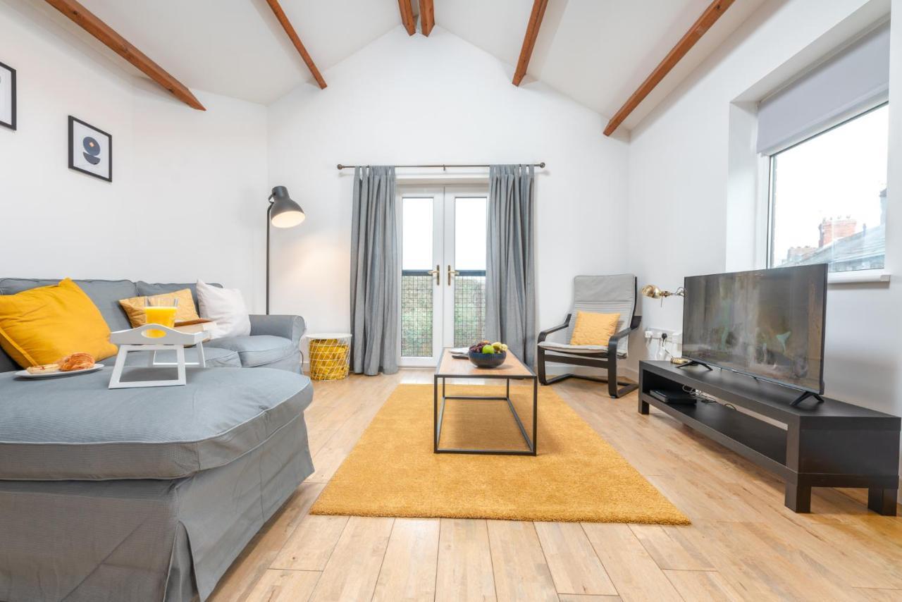 Stayright- 2 Bedroom House, Centrally Located & Close Walk To City Centre Cardiff Ngoại thất bức ảnh